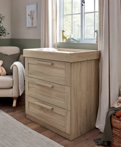 Atlas 2 Piece Cotbed Set with Dresser Changer - Light Oak