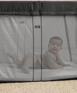 BabyBjörn Travel Cot Light Bundle with Fitted Sheet - Black