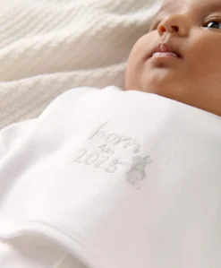 Born in 2025 Bib