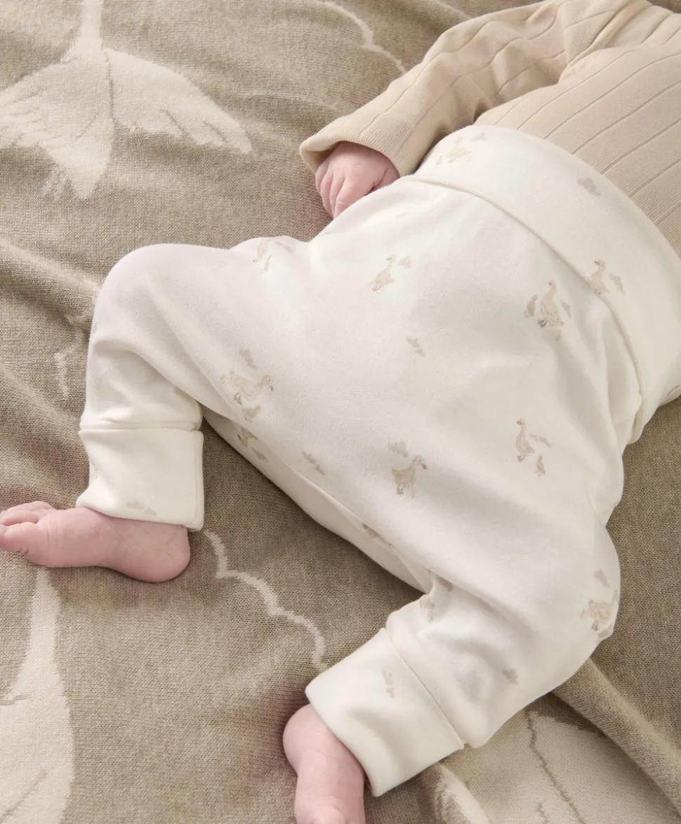 Duckling Bodysuit, Leggings & Hat Outfit Set