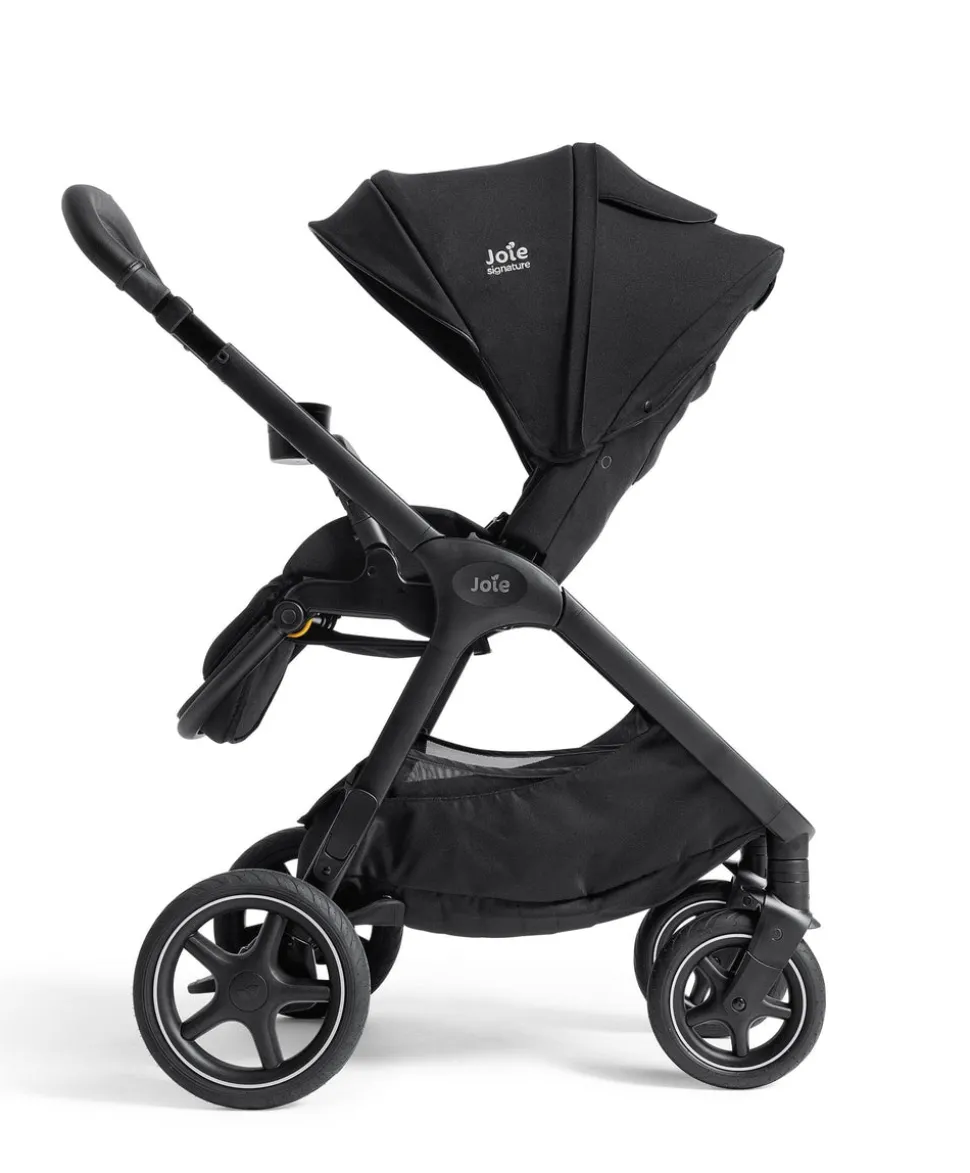 Joie finiti 4in1 Signature Pushchair & Joie Ramble XL Signature Carrycot Bundle- Eclipse