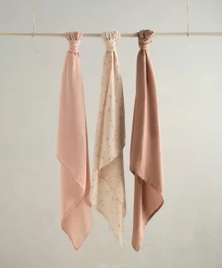 Large Muslin Cloths (3 Pack) - Welcome to the World Wildflower