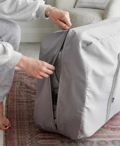 Lua Bedside Crib and Sheet Bundle - Grey Star/Grey Stripe
