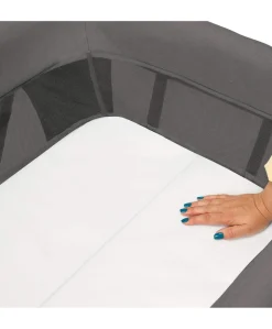 Maxi-Cosi Swift 3-in-1 Bassinet, Travel Cot and Playpen - Beyond Graphite