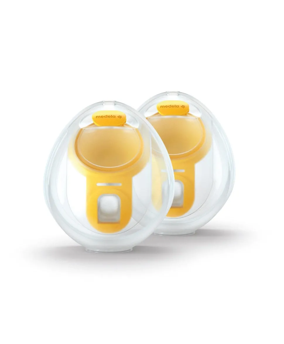 Medela Freestyle Hands-Free Double Electric Breast Pump, Nursing Pads and Storage Bags Bundle