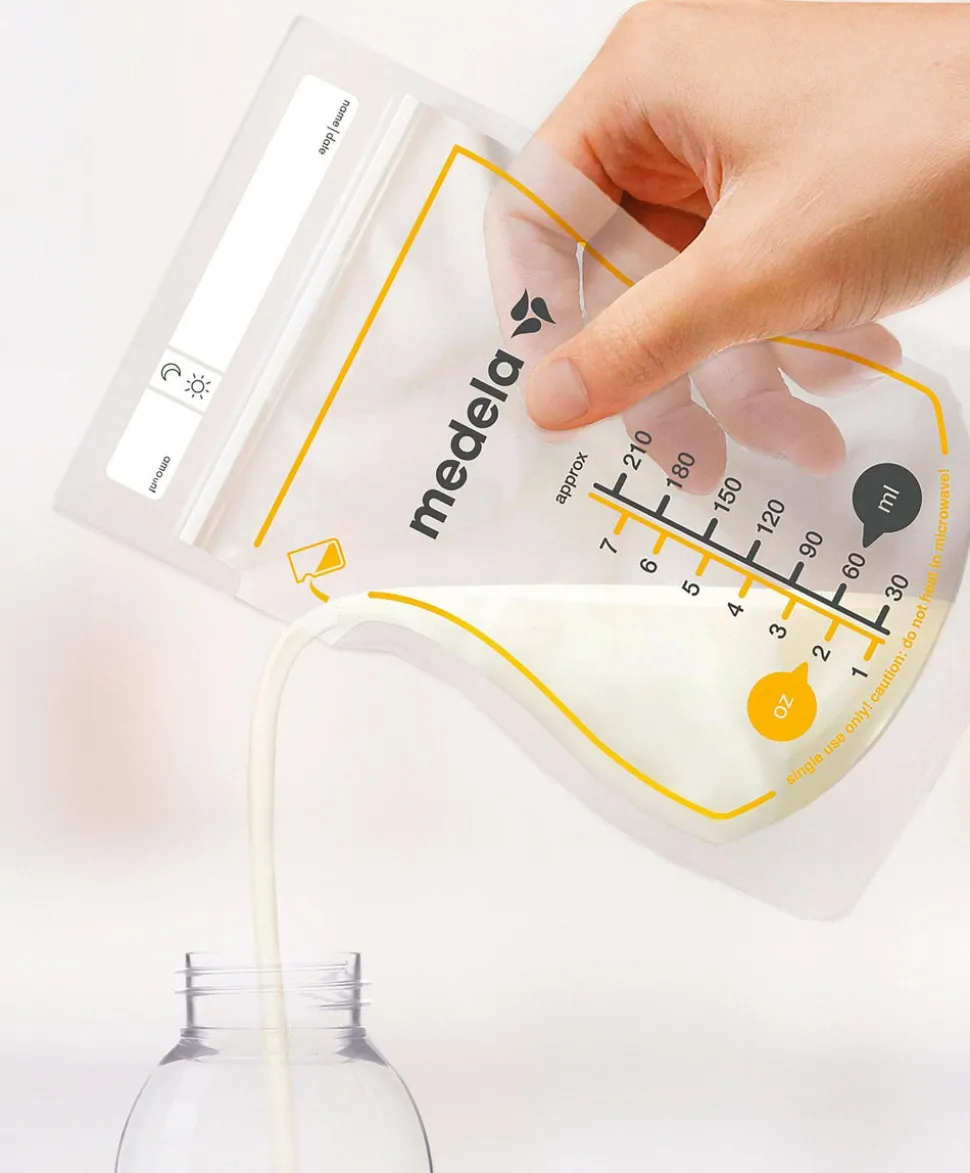 Medela Solo™ Single Electric Breast Pump, Nursing Pads and Storage Bags Bundle