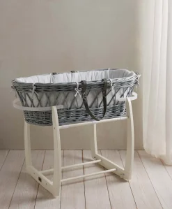 Moses Basket - Dream Upon A Cloud