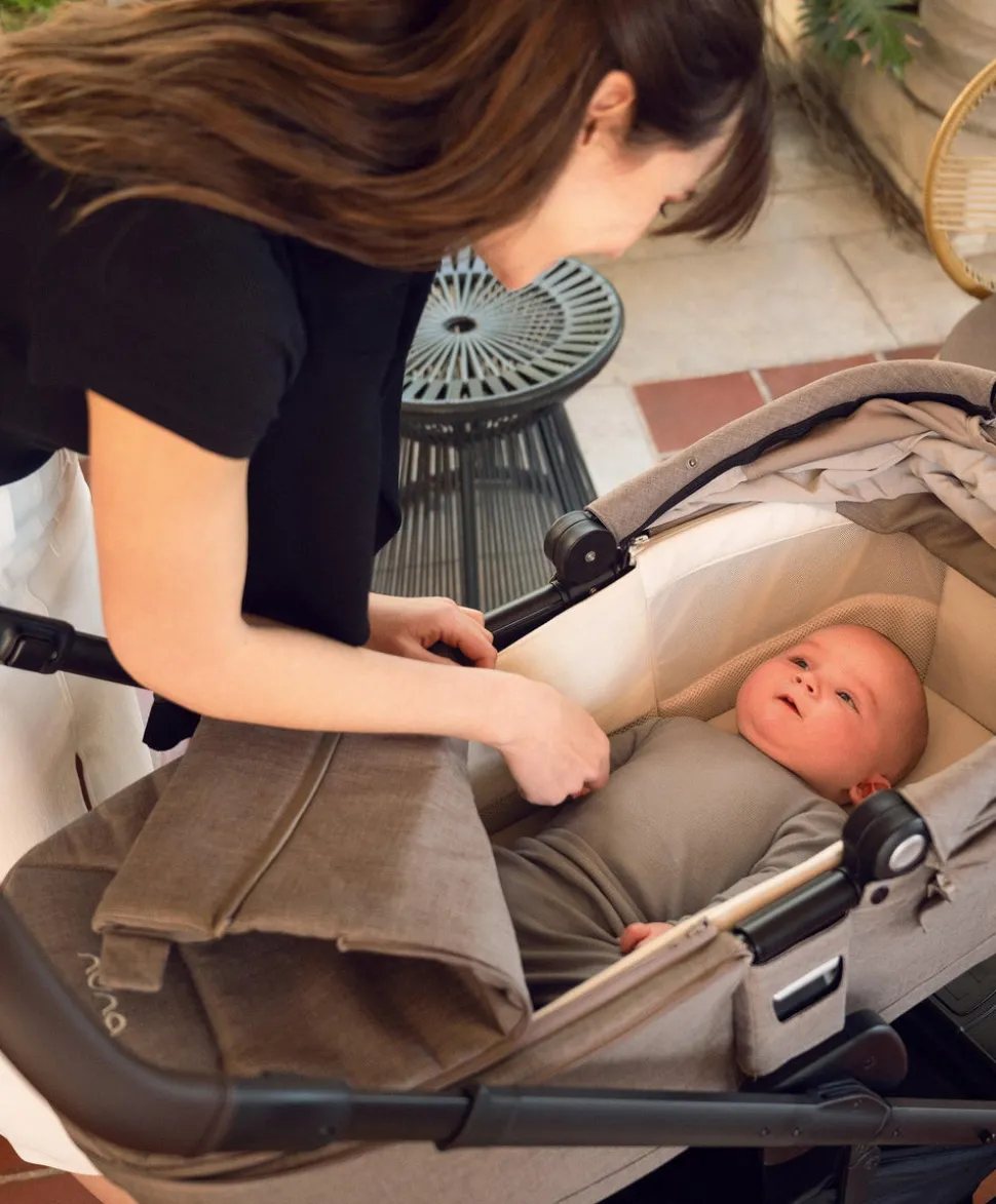 Nuna Mixx Next Carry Cot - Caviar