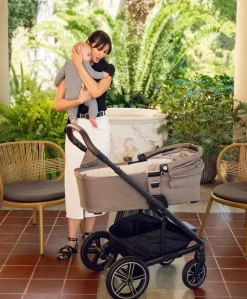 Nuna Mixx Next Carry Cot - Caviar