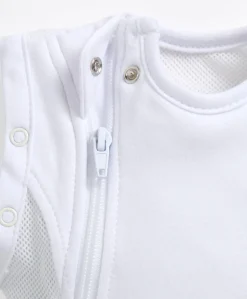 Purflo Swaddle to Sleepbag 0-4 Months (2.5 Tog) - White