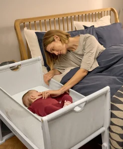 SnuzPod Studio Bedside Crib - Paris