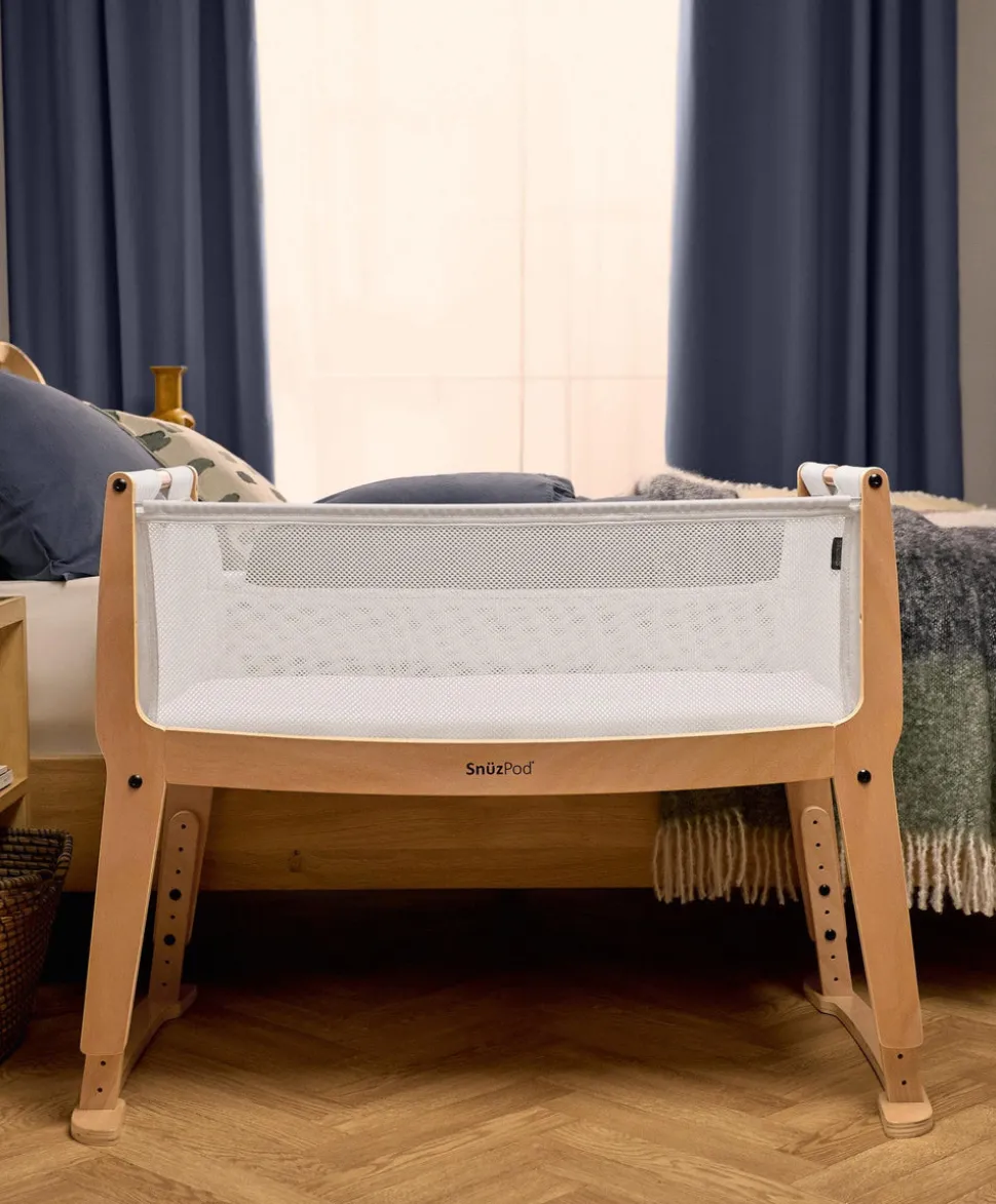 Snuzpod Studio Bedside Crib - Stockholm