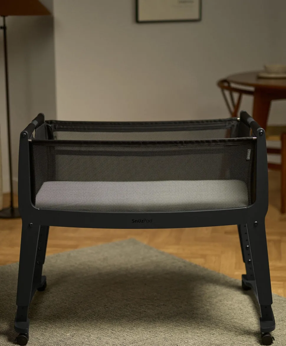 SnuzPod Studio Bedside Crib - Brooklyn