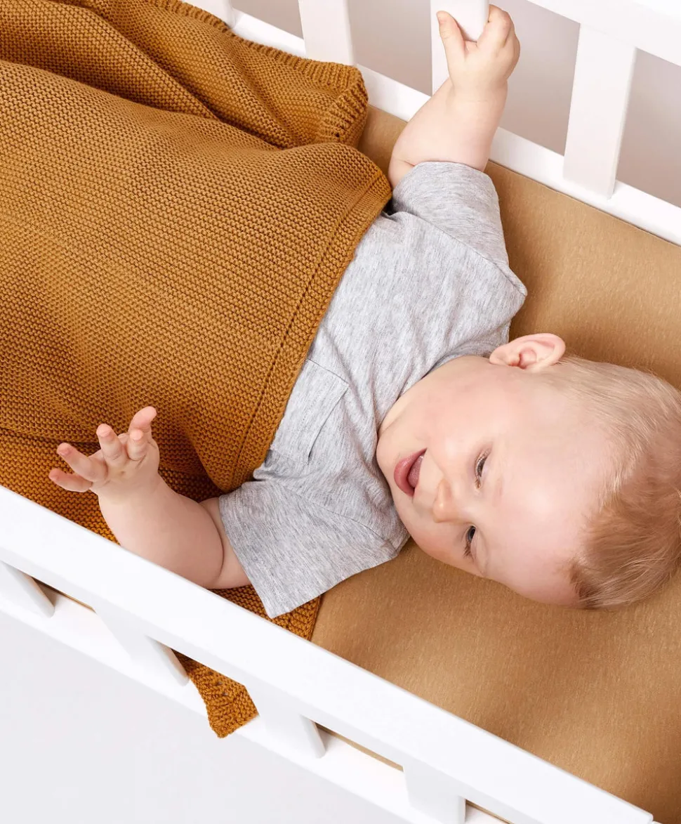 The Little Green Sheep Organic Knitted Cellular Baby Blanket in Honey