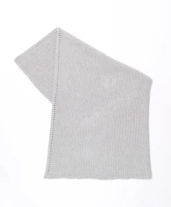 The Little Green Sheep Organic Knitted Cellular Baby Blanket in Dove