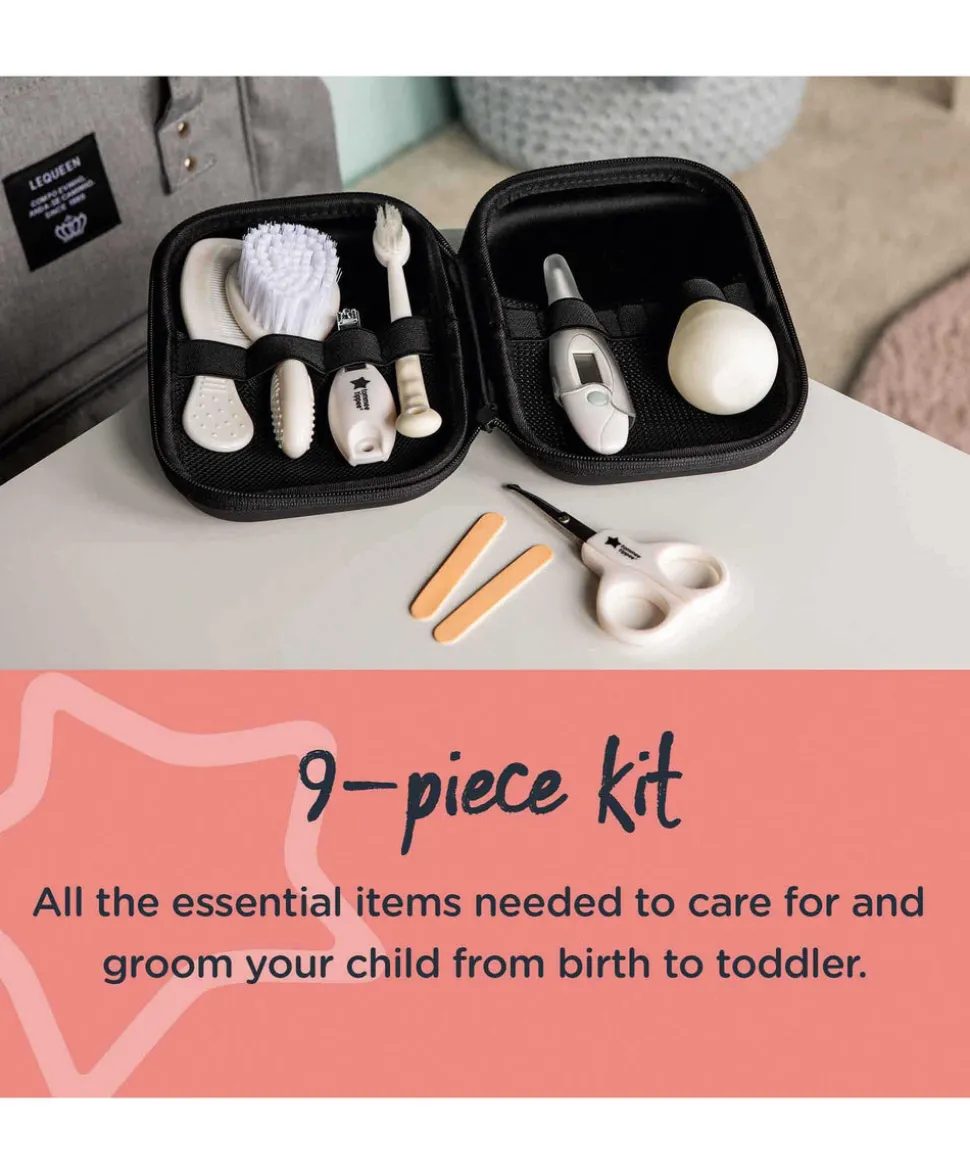 Tommee Tippee Closer to Nature Healthcare and Grooming Kit