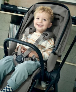 Vardo Pushchair Bundle with Cybex Cloud T Car Seat (8 Pieces) – Storm