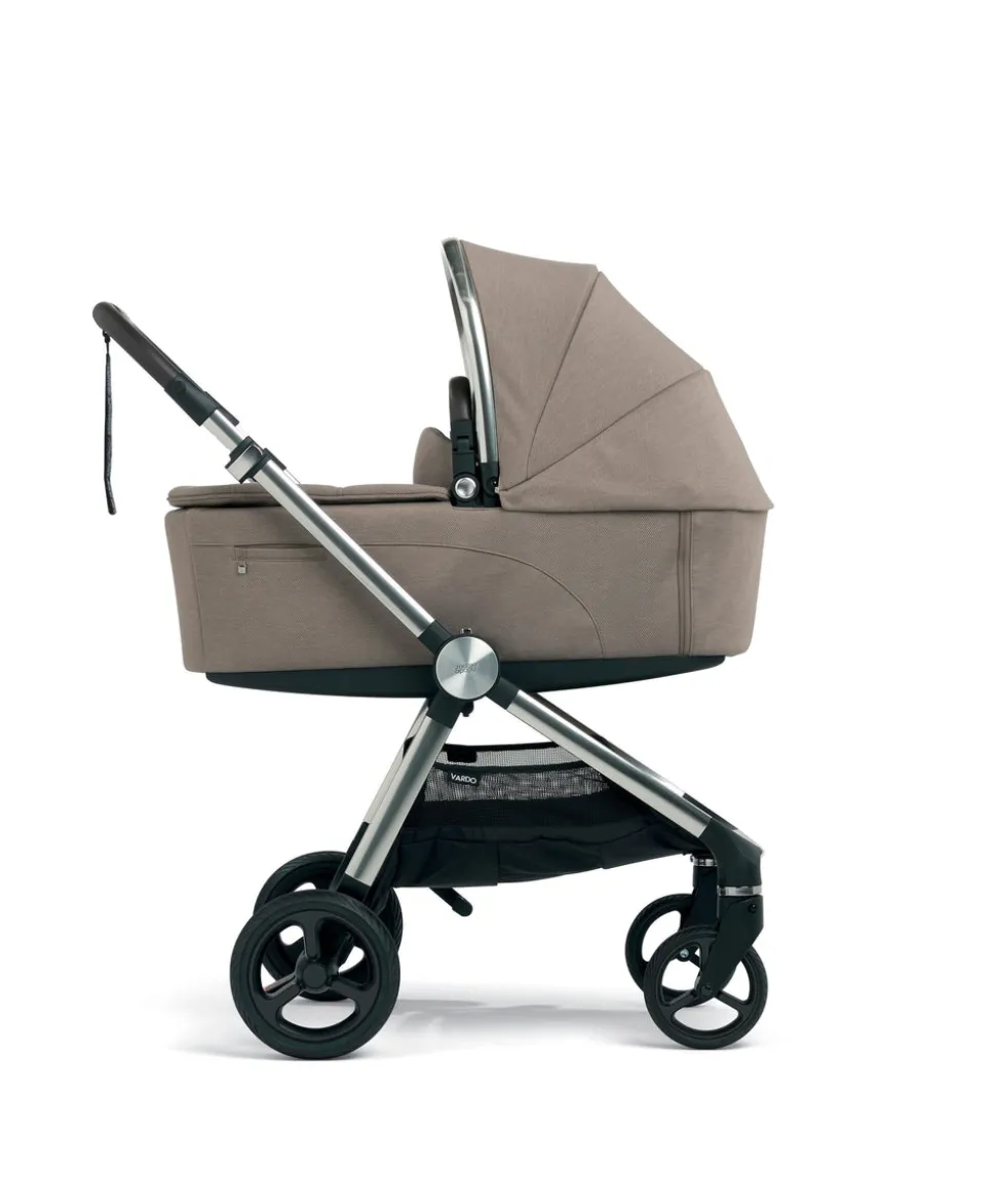 Vardo Pushchair Bundle with Cybex Cloud T Car Seat (9 Pieces) - Heritage